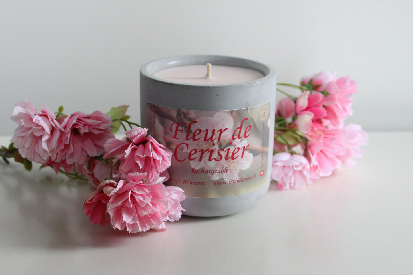 Bougie parfumée béton Fleur de Cerisier