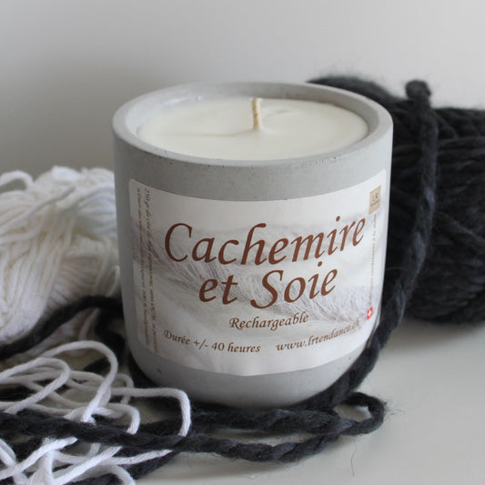 Bougie parfumée béton Cachemire et Soie