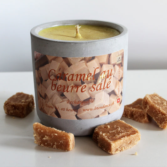Bougie parfumée béton Caramel au beurre salé